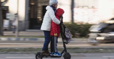 Barcelona prohíbe patinetes eléctricos compartidos: ¿Por qué?