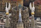 La Sagrada Familia inaugura en noviembre sus cinco torres centrales
