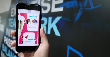 El boom de ligar online: Barcelona se destaca en Tinder Passport