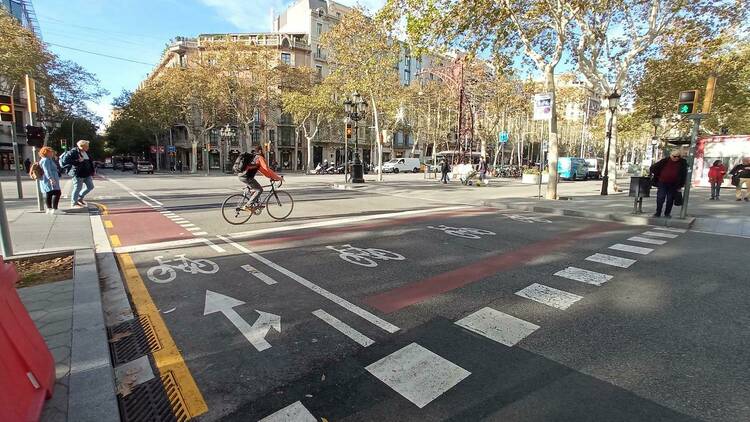 Barcellona lancia un mega corridoio ciclabile sulla strada di Maiorca