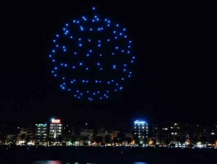 Espectáculo único de fin de año en Barcelona: 470 drones iluminarán el cielo de Montjuïc