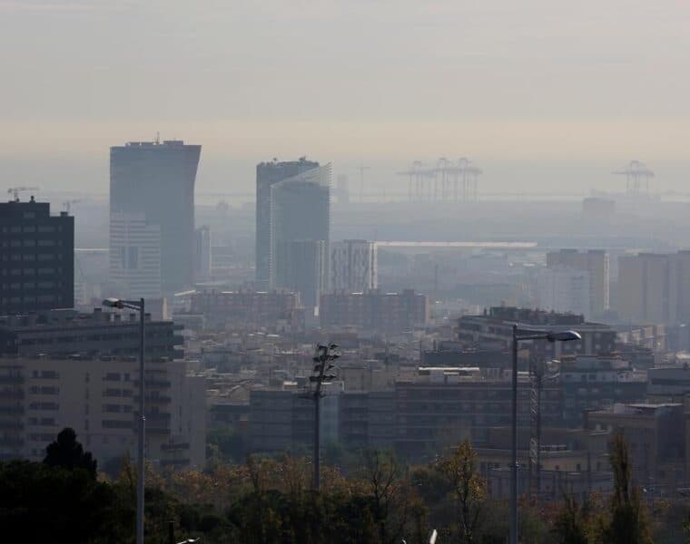 Se activa alerta preventiva por contaminación atmosférica en BCN