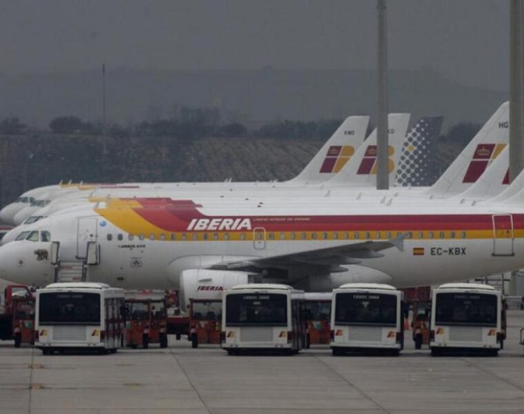 Huelga en Iberia que traerá inconvenientes para los viajeros en Navidad