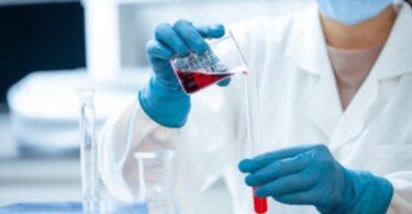 En fase de investigación tratamiento oral catalán para mitigar síntomas de Covid