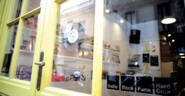 BCore Barcelona regalará CDs por pedidos online o compra en la tienda física