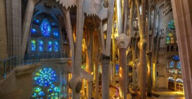 Sagrada Familia celebra las fiestas de Santa Eulàlia con sorteo de 8.500 entradas gratuitas