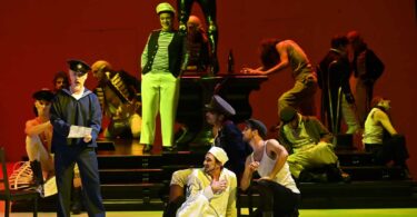 En el Liceu baile de máscaras con Ópera de Verdi, DJ y delicias gastronómicas por 30 euros