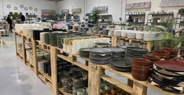 El Outlet de cerámica portuguesa A Mercadoria abre nueva tienda en L'Hospitalet de Llobregat