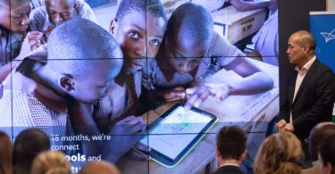 Desde Barcelona, el Proyecto Giga busca conectar escuelas a Internet