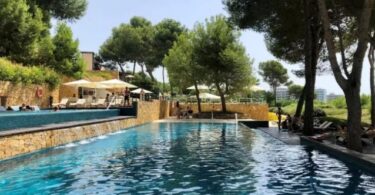El mejor Beach Club de Europa: es el infinitum resort sau