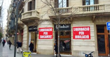 El fin de una era: cierre de la tienda de ropa Windsor en Barcelona