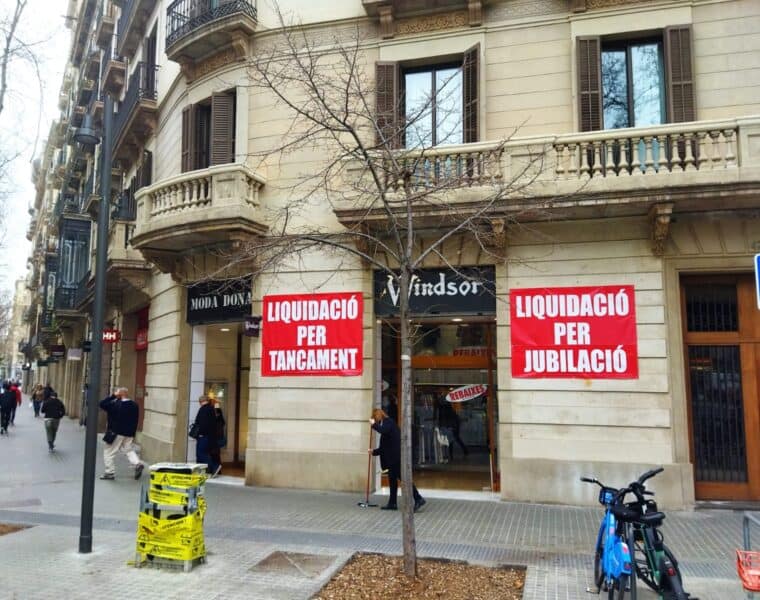 El fin de una era: cierre de la tienda de ropa Windsor en Barcelona