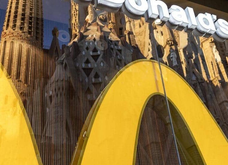 Convención bianual de McDonald's en Barcelona satura la industria hotelera