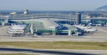 13AM Aeropuerto de El Prat premiado como el Mejor Aeropuerto Europeo