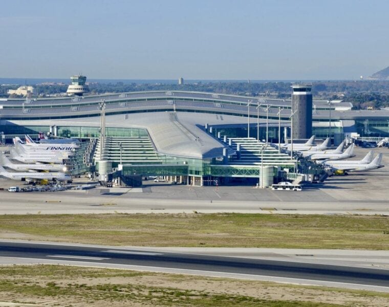 13AM Aeropuerto de El Prat premiado como el Mejor Aeropuerto Europeo