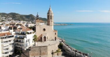 Tres municipios catalanes se destacan como unos  de los más felices de España