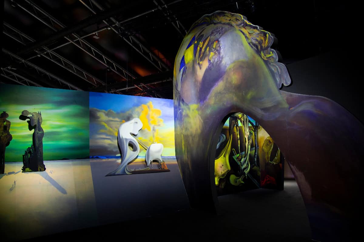 Exploring the surrealist world of Dalí through a digital art experience.