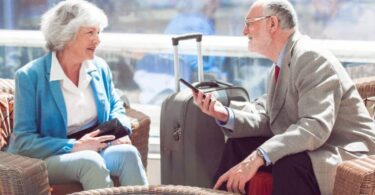 Tarjeta Dorada de Renfe: ventajas al viajar para los jubilados