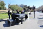 Durante un día, diez pianos de cola llenarán de música el Paseo de Gràcia