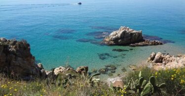 Sant Sebastià de Sitges: una de las mejores playas de Catalunya según National Geographic