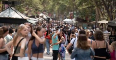 Barcelona alcanza su máxima población desde 1991