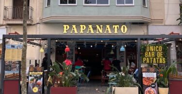 Papanato, un buffet libre de empanadas y hamburguesas