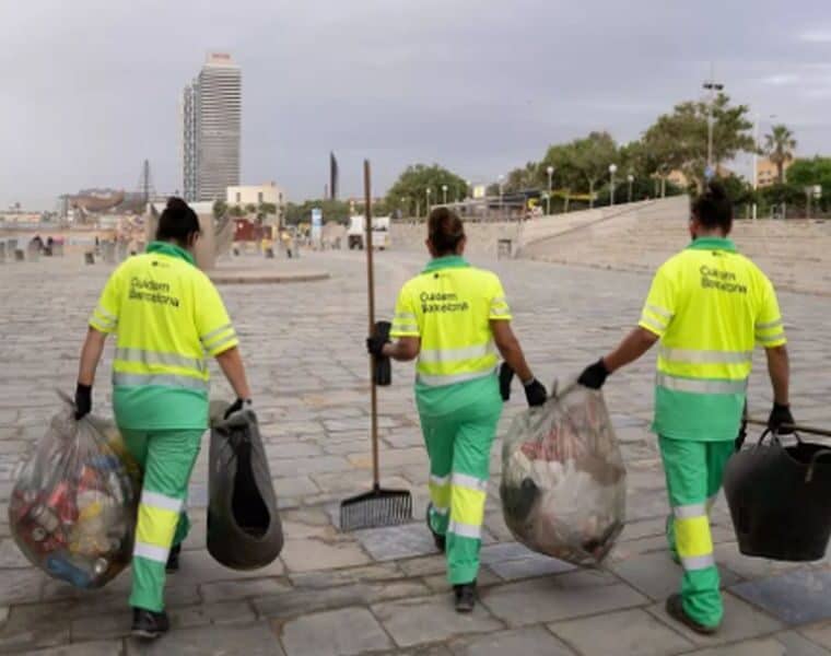 Plan integral prepara Barcelona para tener un verano limpio y seguro