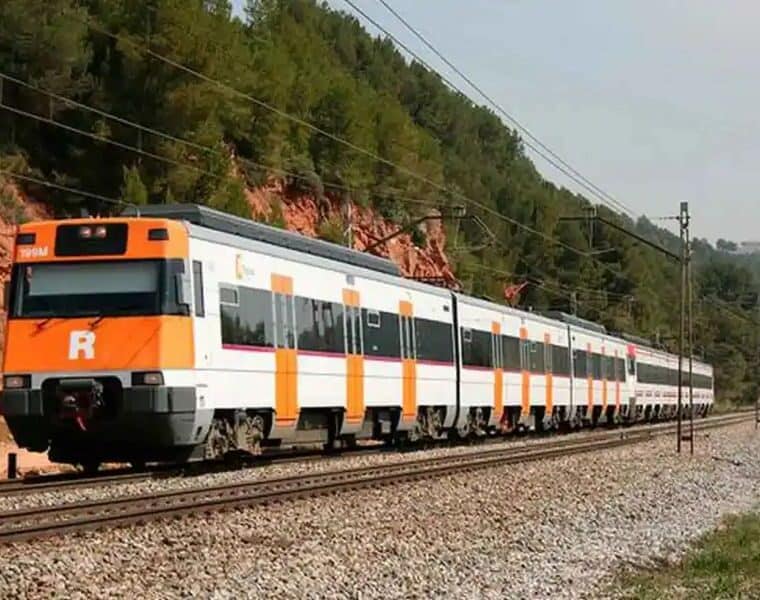 Rodalies establece un centenar colaboraciones para fomentar el uso del tren en actividades culturales y de ocio