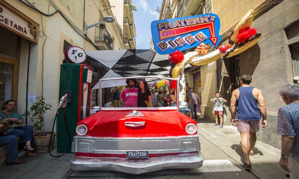 Discover the magic of the decorated streets at the Festa Major de Gràcia 2024