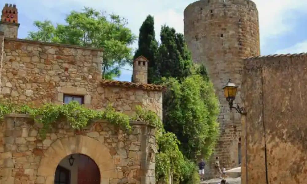 Pals, un villaggio medievale ideale per una fuga