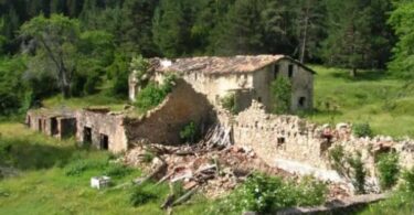 Peguera, un pueblo abandonado ideal para una excursión