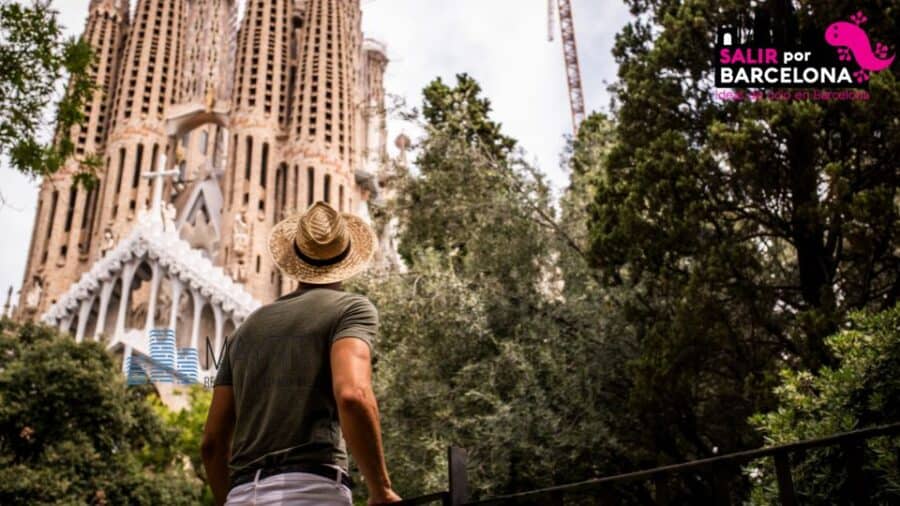 Turistas en Barcelona gastan la mitad que los de madrid 1