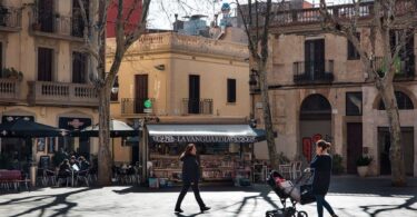 Los quioscos de Barcelona se reinventan para el futuro