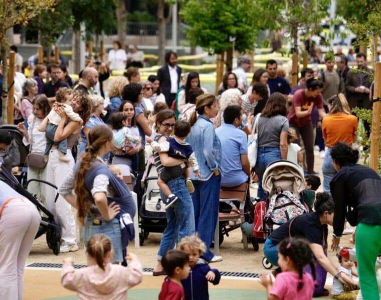 Reabren los Jardines Clara Campoamor tras su reforma un nuevo espacio verde para tods