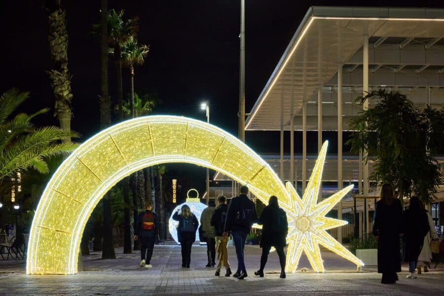 La magia de la Navidad llega al Port Olímpic