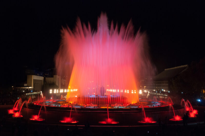 Nuevo sistema de iluminación fuente montjuic
