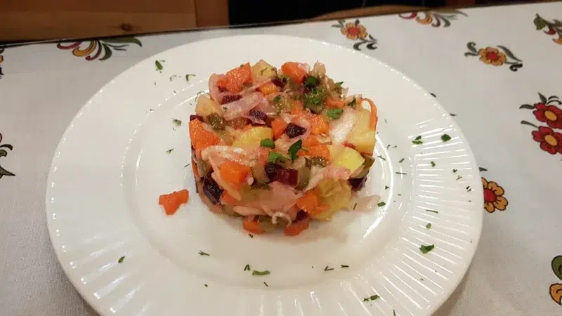 Souvenir modern russian cuisine 2