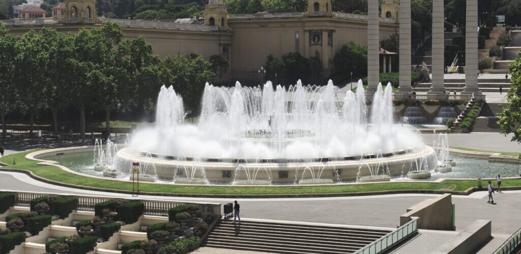 La Font Màgica de Montjuïc se pone en marcha